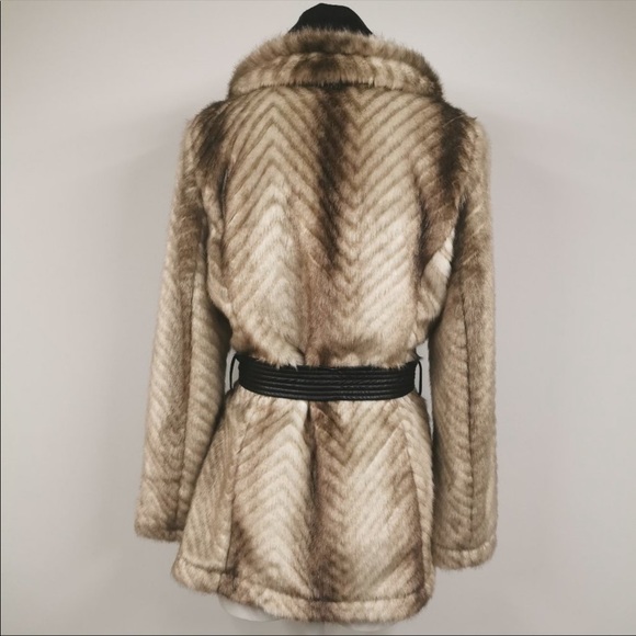 Guess faux fur coat - Picture 4 of 8